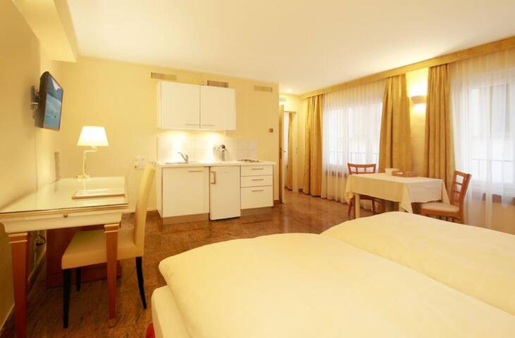 Depandance Garni Golf Apartment Ascona Exterior photo